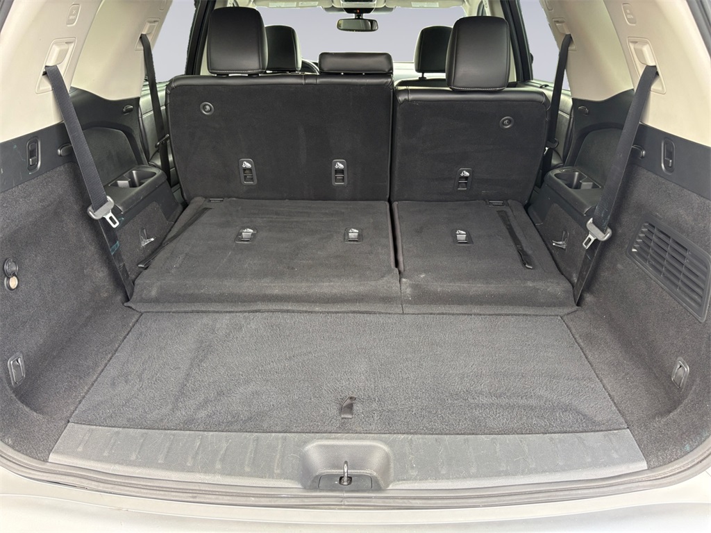 2022 Nissan Pathfinder SL photo 18