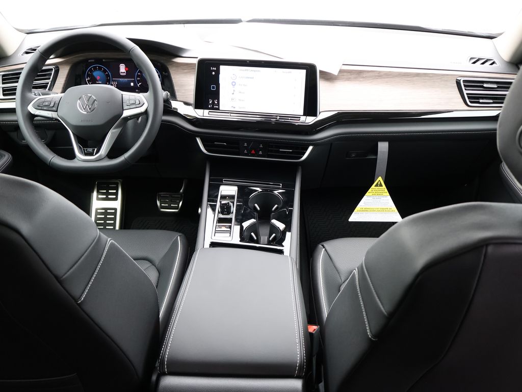 2025 Volkswagen Atlas SEL Premium R-Line photo 15