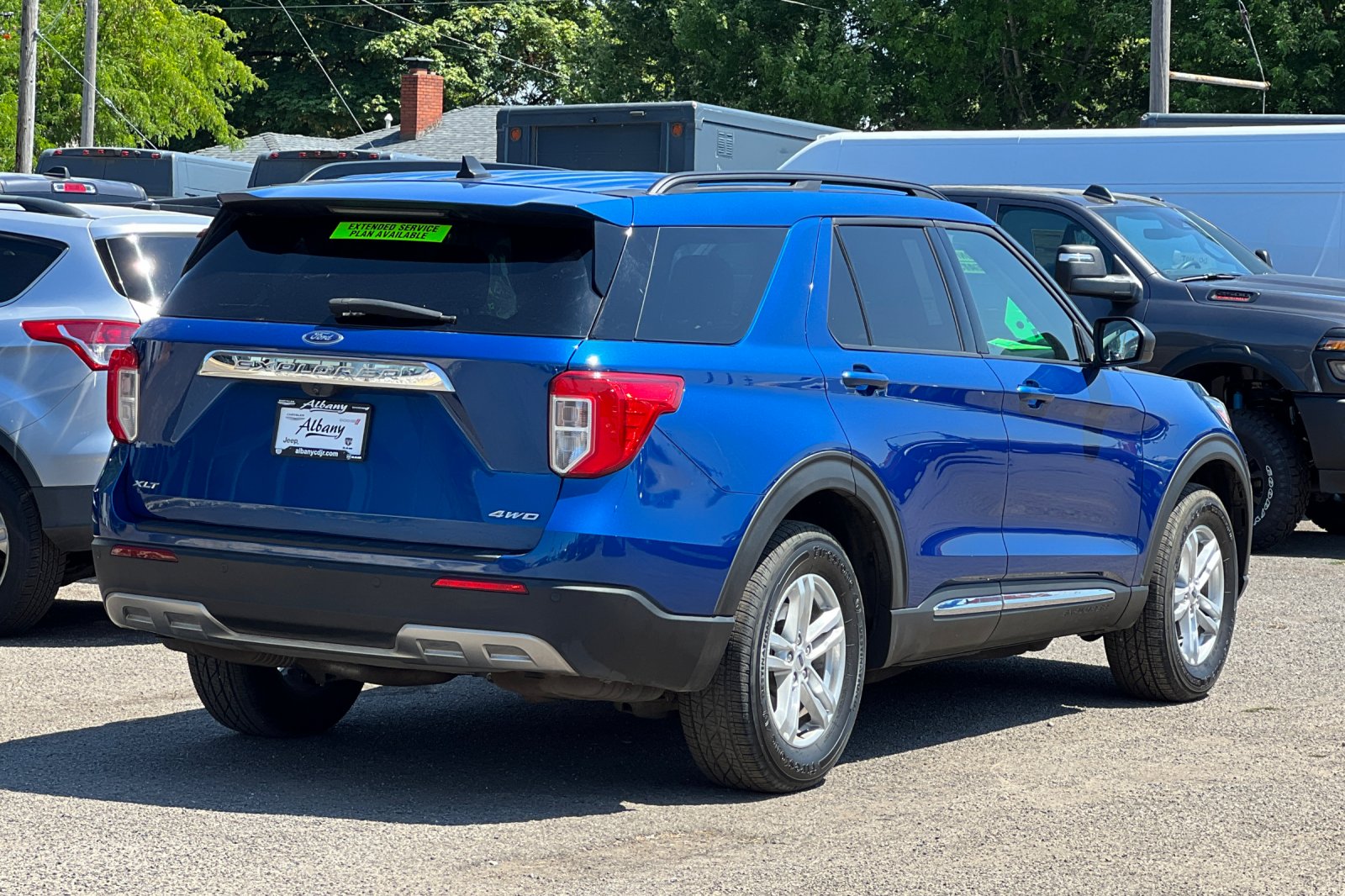 2022 Ford Explorer XLT photo 3