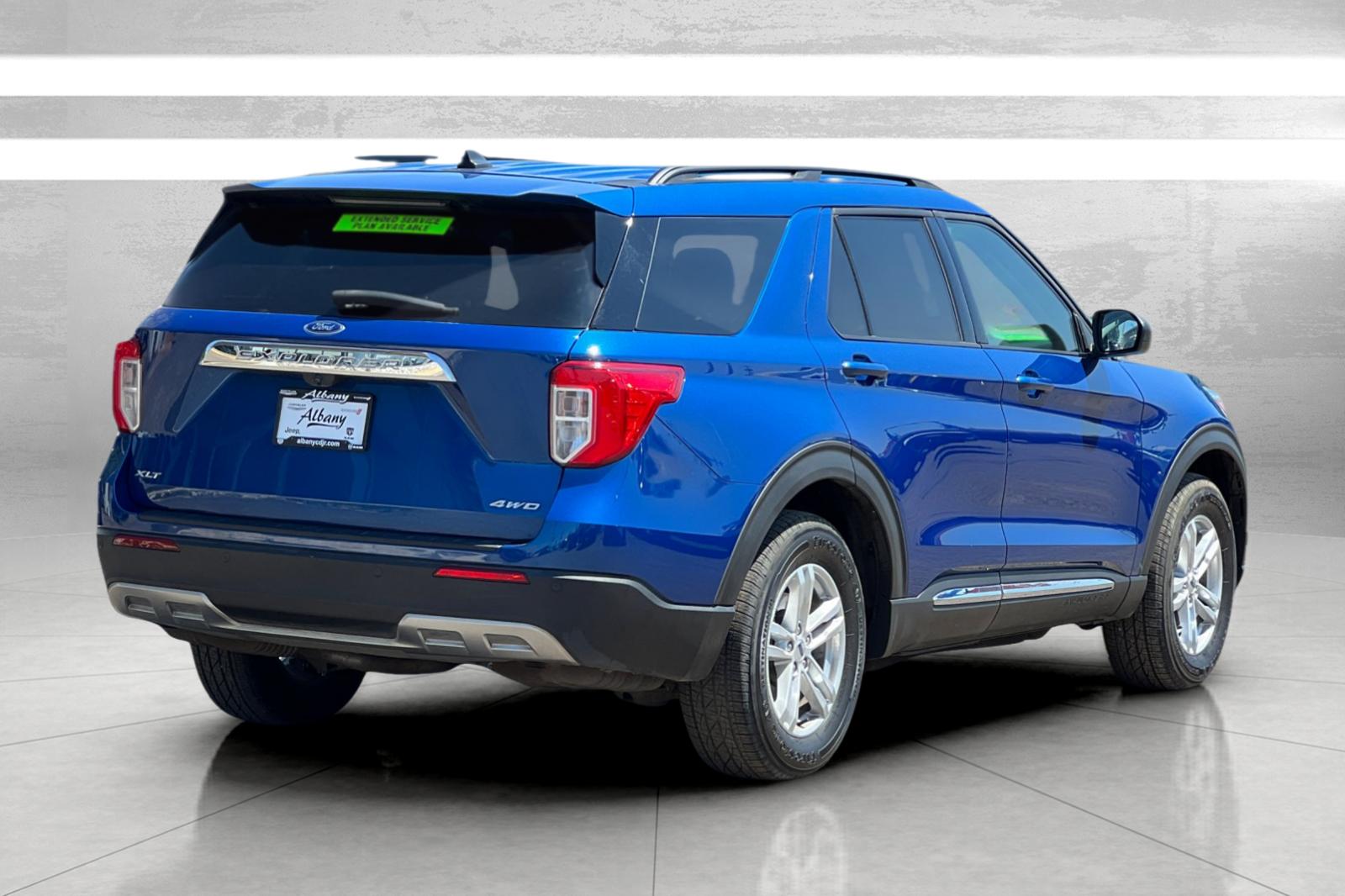 2022 Ford Explorer XLT photo 3