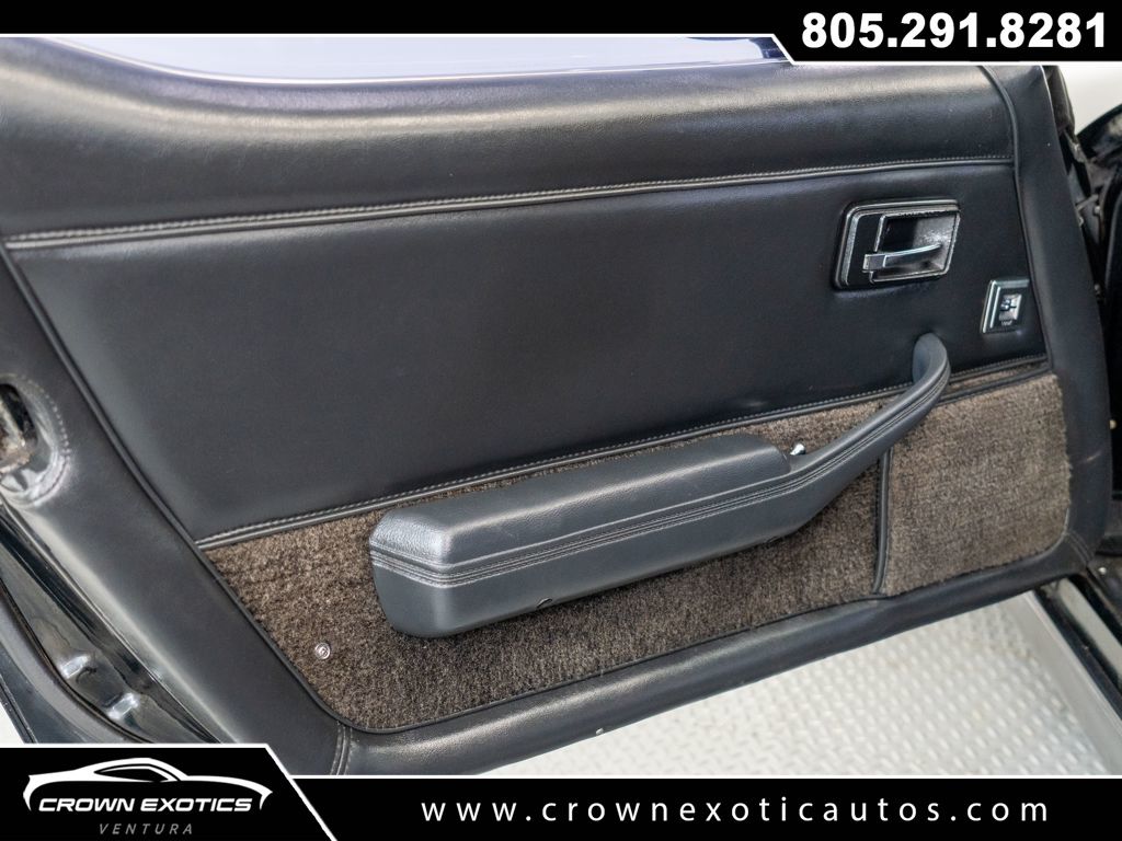1982 Chevrolet Corvette Base photo 24