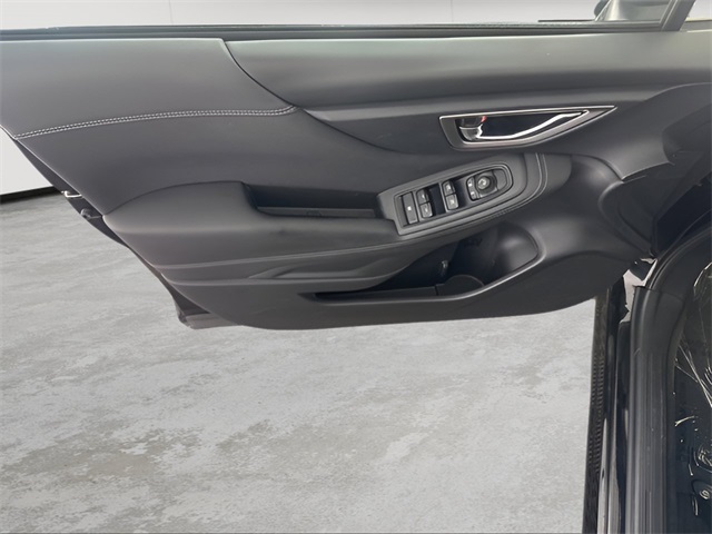 2022 Subaru Forester Premium photo 17