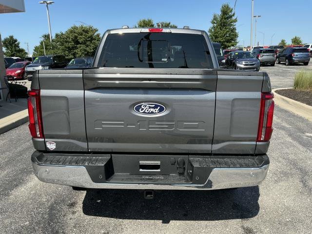 2025 Ford F-150 Lariat photo 4