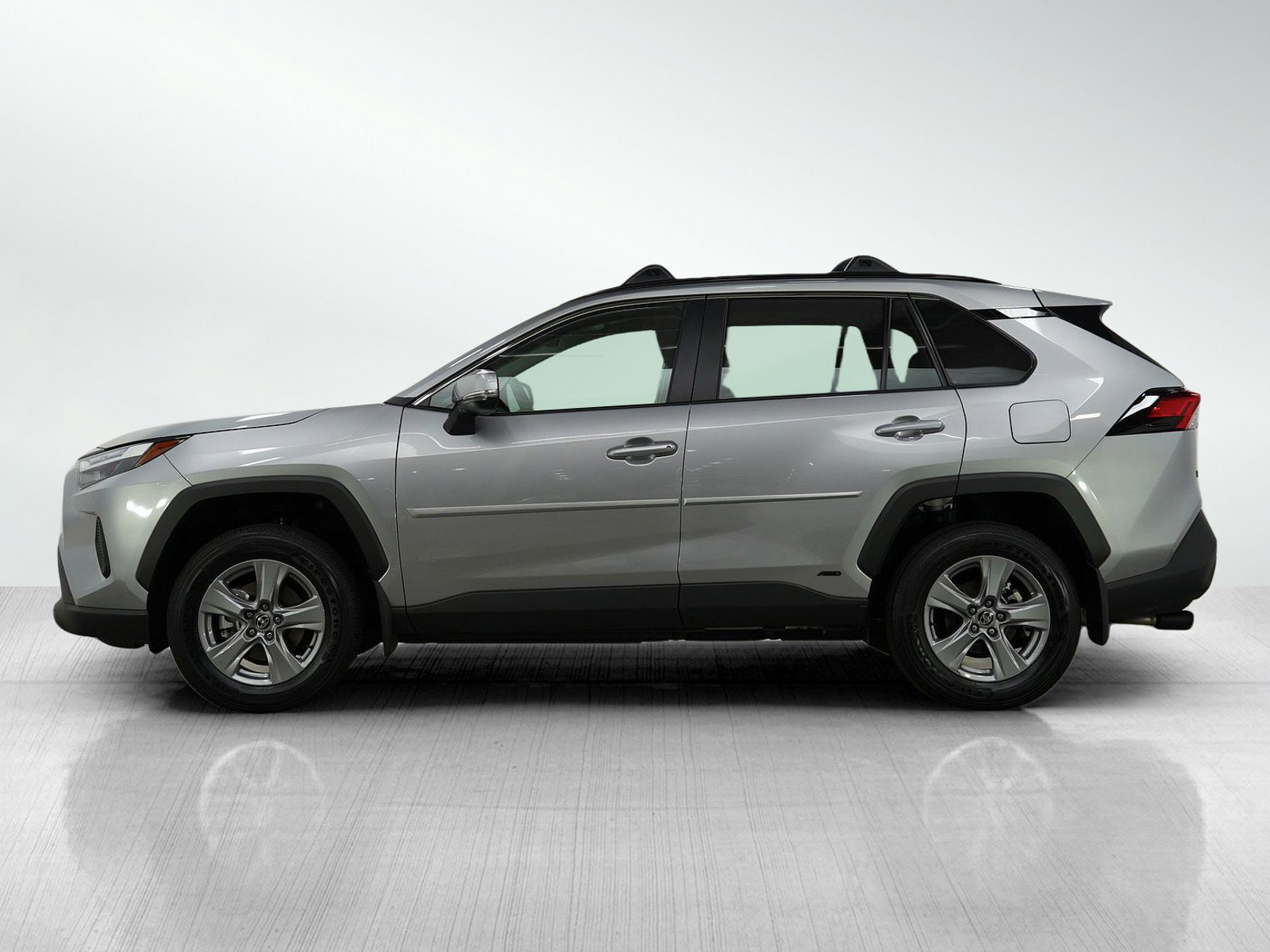 Used 2025 Toyota RAV4 XLE with VIN 4T3RWRFV3SU183924 for sale in Bloomington, Minnesota
