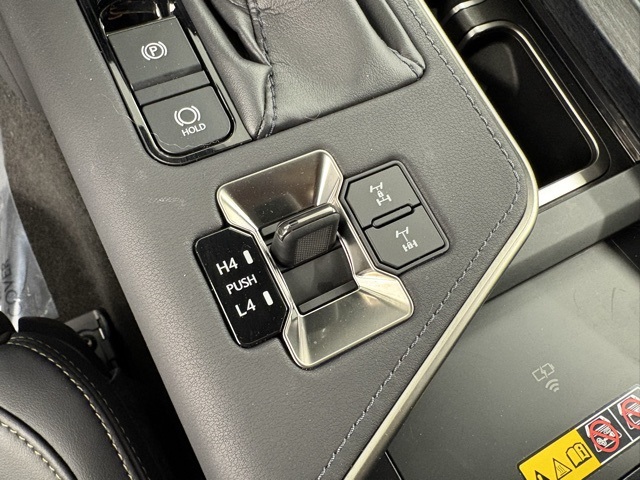 2024 Lexus GX 550 Overtrail photo 9