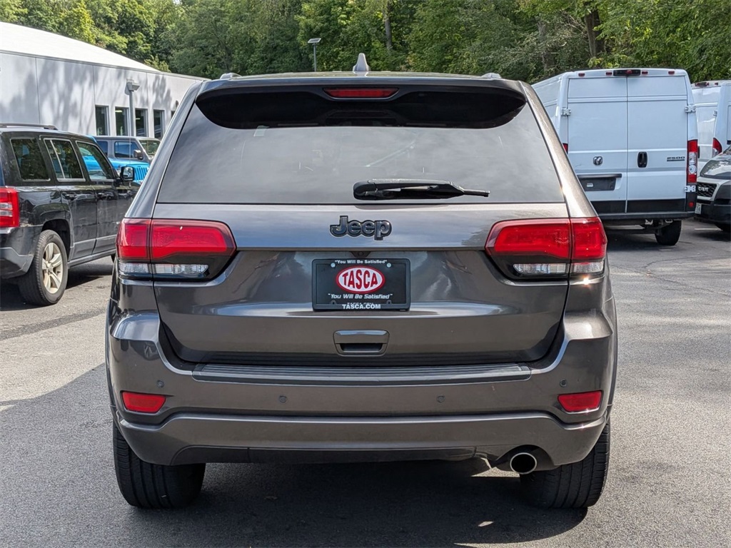 2019 Jeep Grand Cherokee Altitude photo 4