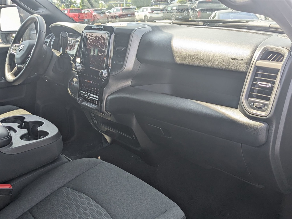 2025 Ram 3500 Tradesman photo 28