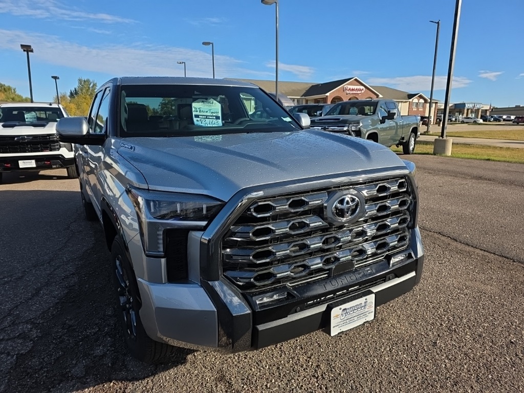 2026 Toyota Tundra Platinum CrewMax photo 4