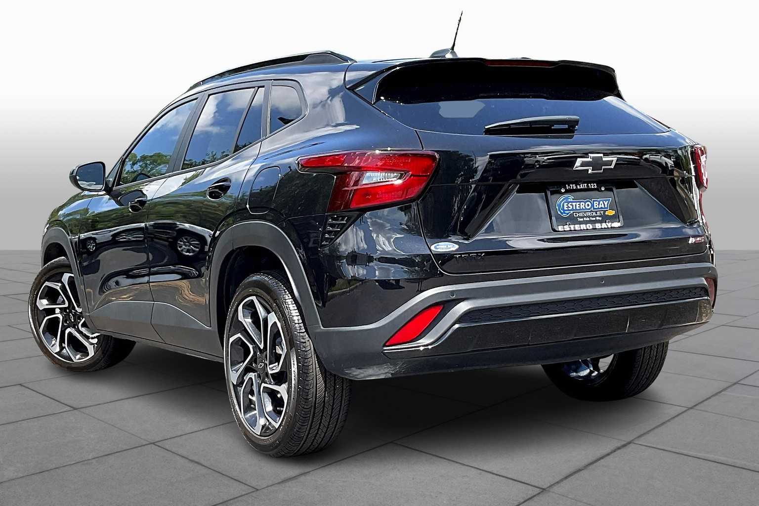 2025 Chevrolet Trax photo 9