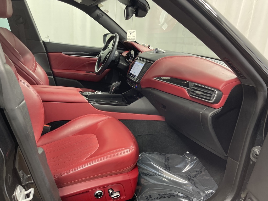 2022 Maserati Levante GT photo 26