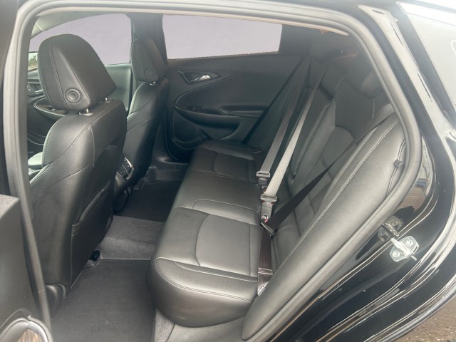 2023 Chevrolet Malibu 2LT photo 13