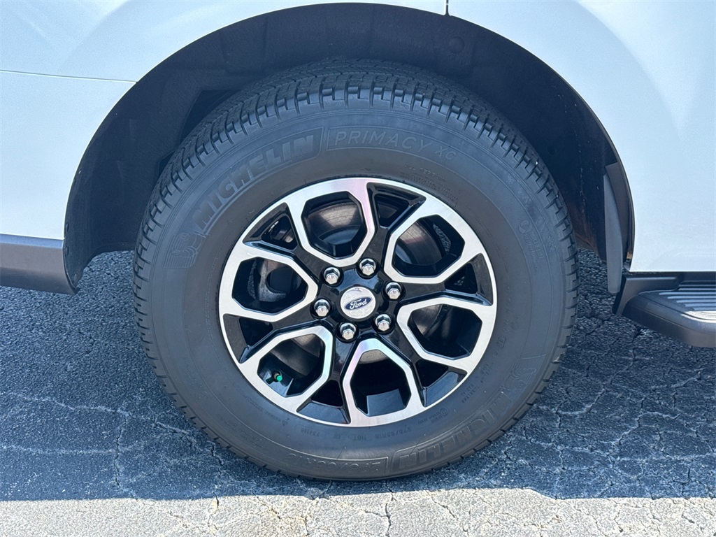 2023 Ford Expedition XLT photo 16