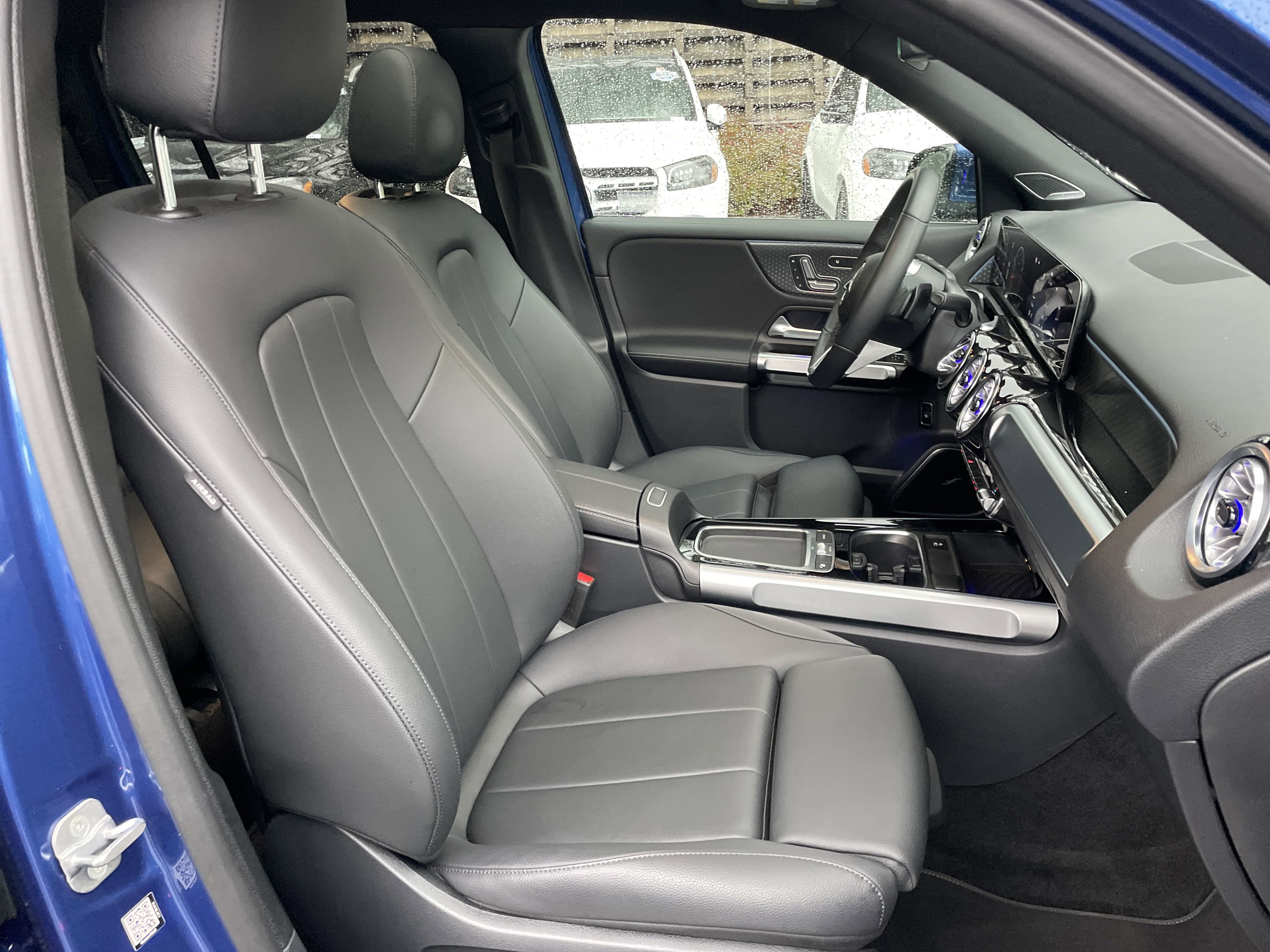 2024 Mercedes Benz GLB 250 4MATIC photo 27