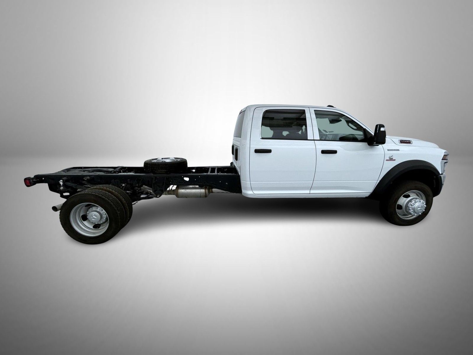 2026 Ram 5500 Tradesman photo 4
