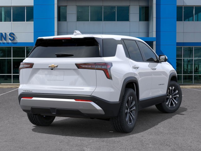 2026 Chevrolet Equinox LT photo 2