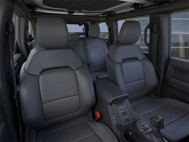 2025 Ford Bronco Badlands photo 9
