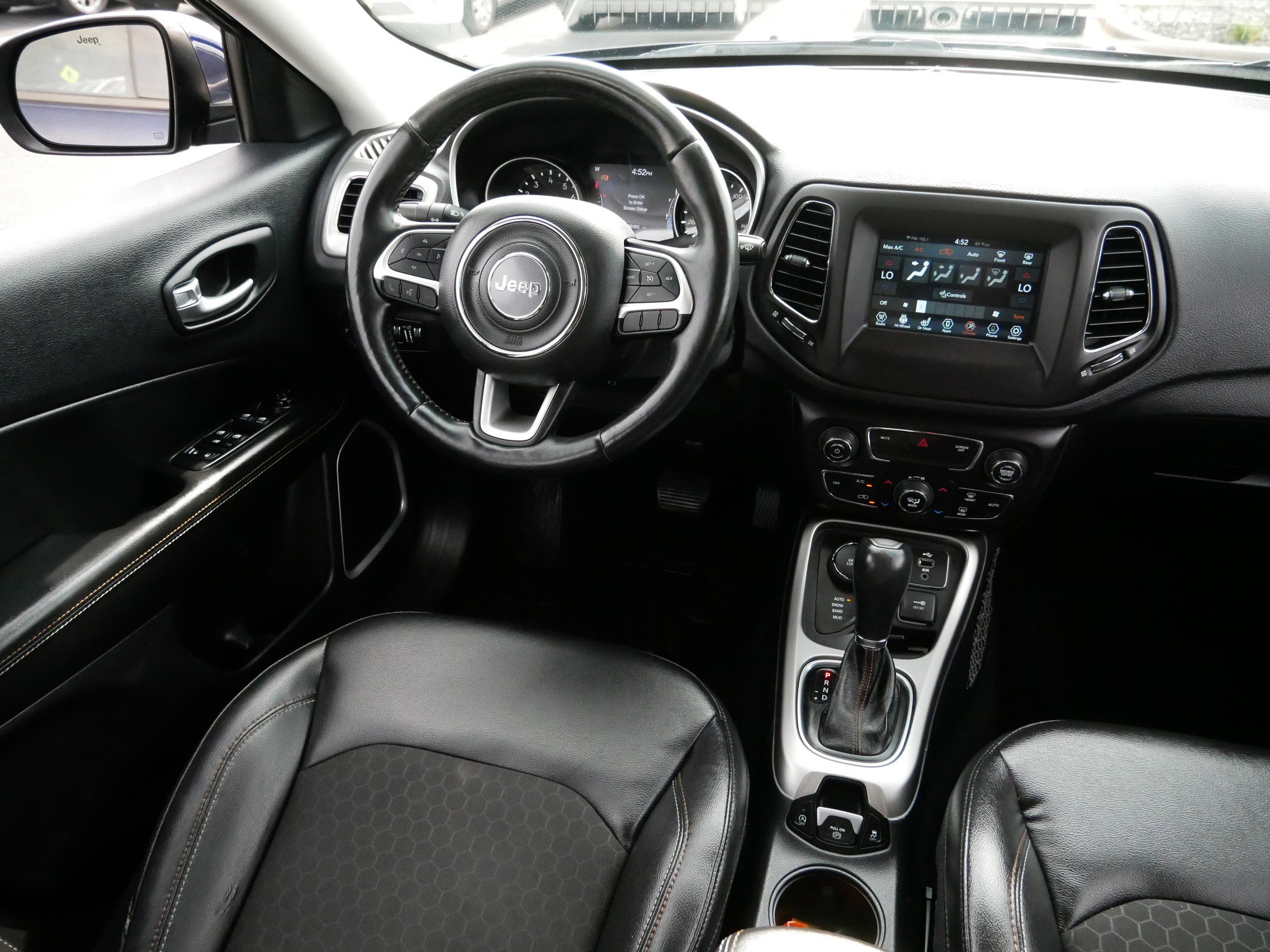 2018 Jeep Compass Latitude photo 9
