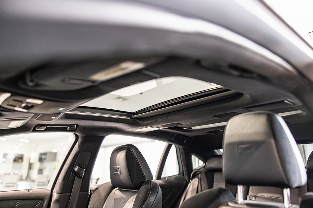 2022 LEXUS LS - Image 19