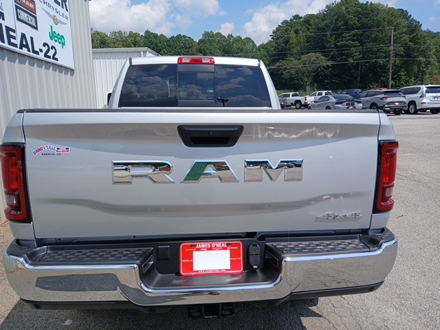 2026 Ram 2500 Tradesman photo 4