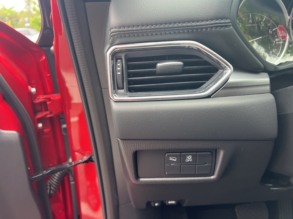 2025 Mazda CX-5 2.5 Select photo 28