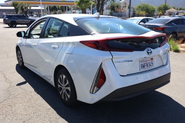2021 Toyota Prius Prime Limited photo 5