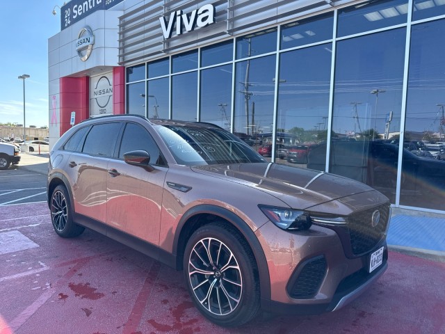 Used 2025 Melting Copper Metallic Mazda Premium Plus Package image 1