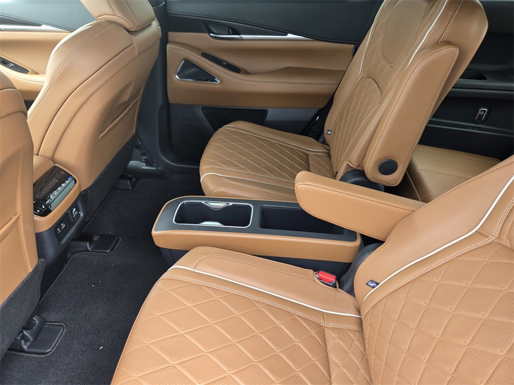 2025 Infiniti QX60 Autograph AWD photo 6