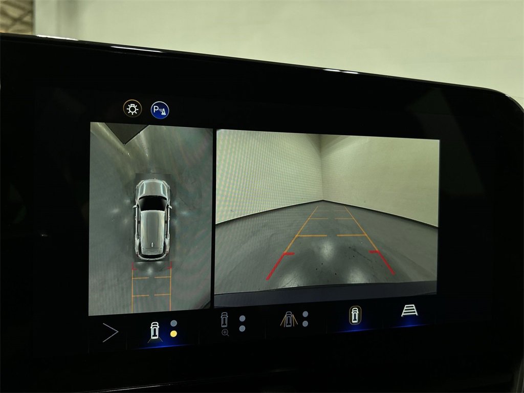 2026 Chevrolet Equinox LT photo 17