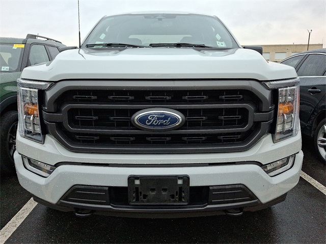 2023 Ford F-150 XLT photo 2