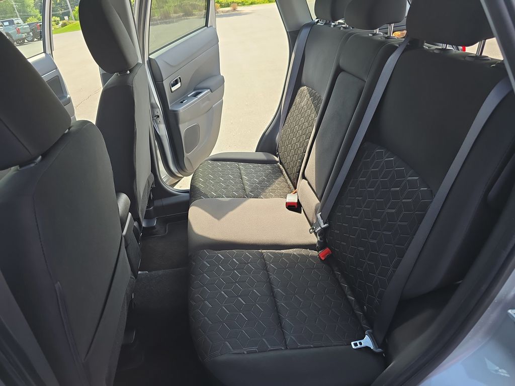 2024 Mitsubishi Outlander Sport ES LE SE photo 13
