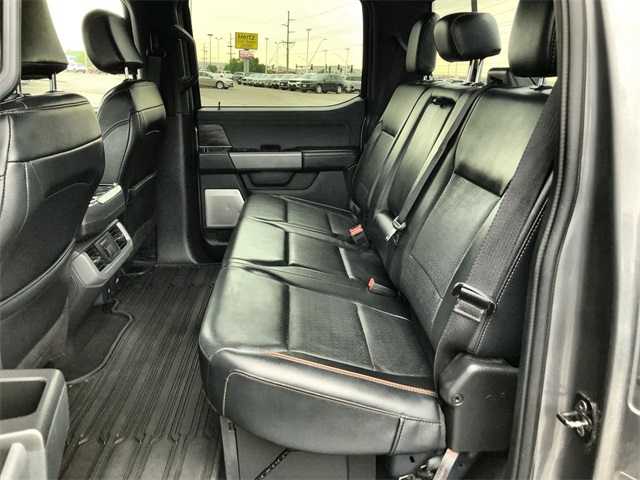 2024 Ford F-150 Lariat photo 13