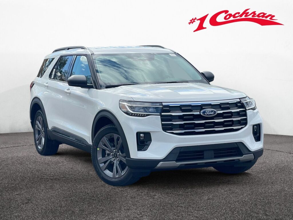 2026 Ford Explorer Active's photo