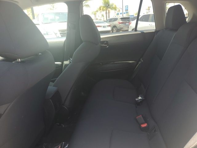 2024 Toyota Corolla Cross LE photo 21