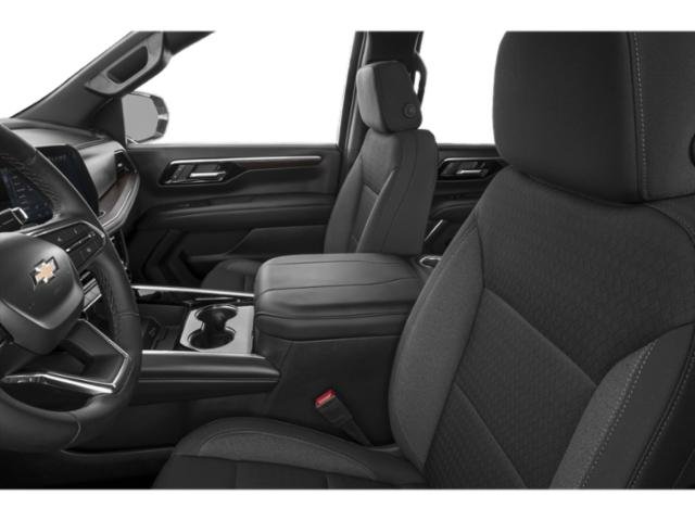 2025 Chevrolet Suburban LS photo 7