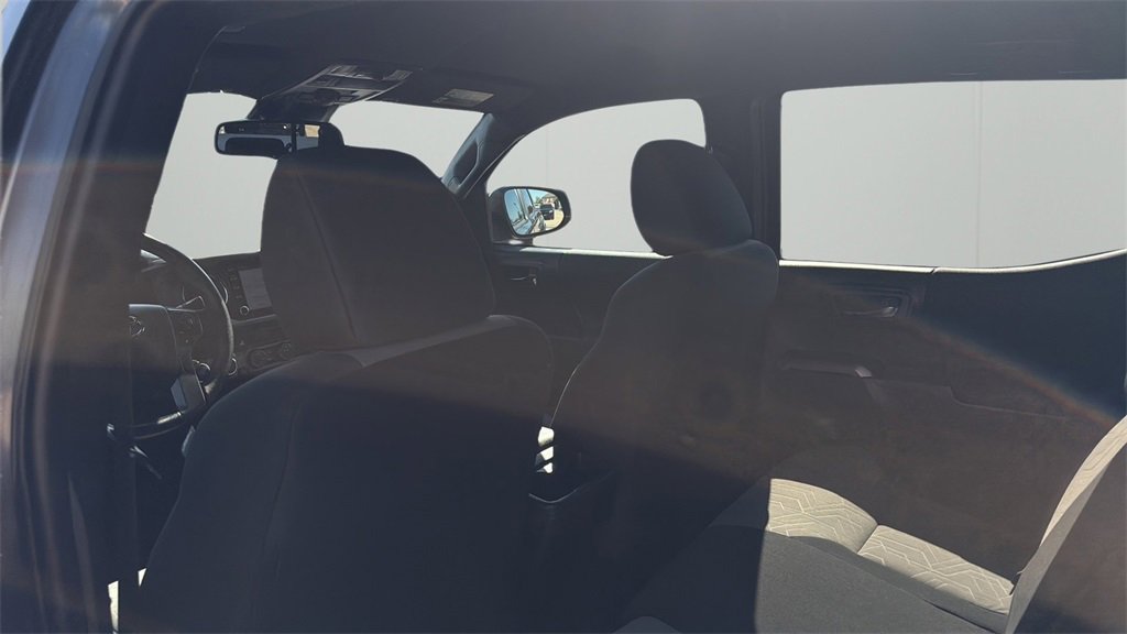 2023 Toyota Tacoma TRD Off-Road photo 30
