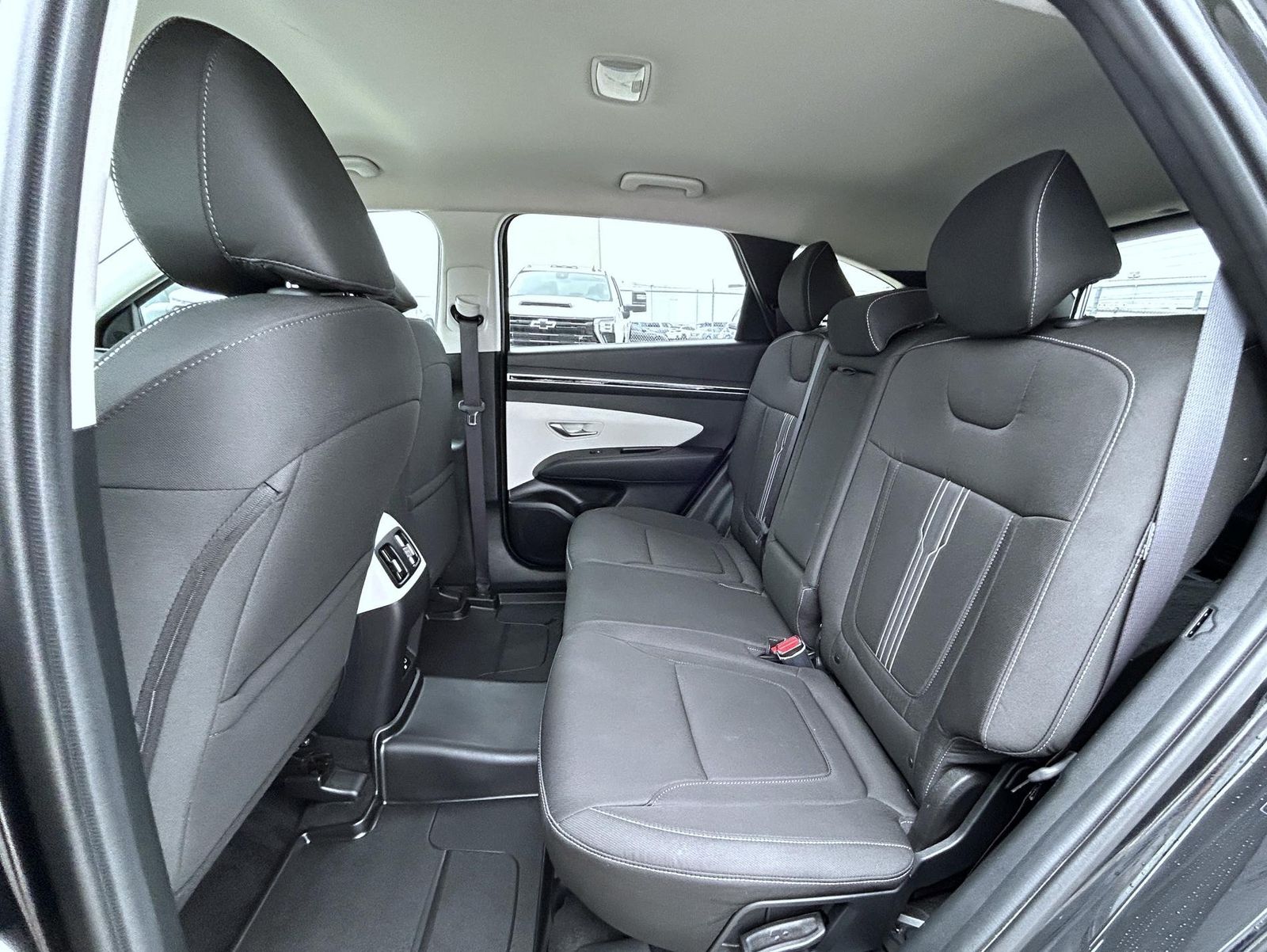 2024 Hyundai Tucson SEL photo 18