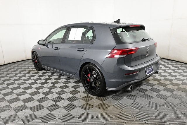 2024 Volkswagen Golf GTI 380 SE photo 3