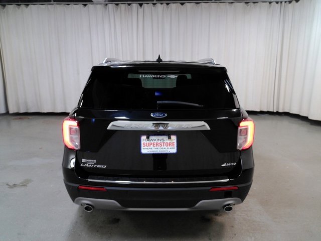 2024 Ford Explorer Limited photo 4
