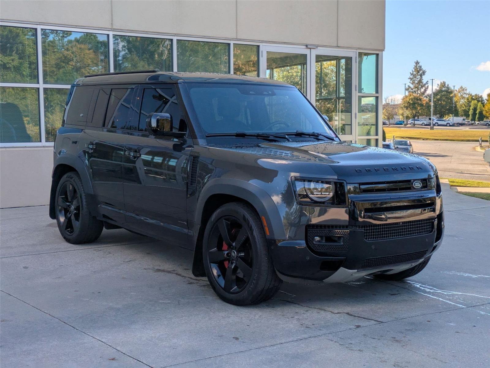 2023 Land Rover Defender X photo 2