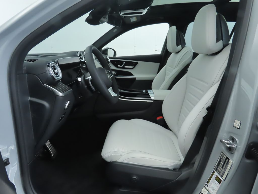 2026 Mercedes Benz GLC 300 4MATIC photo 18