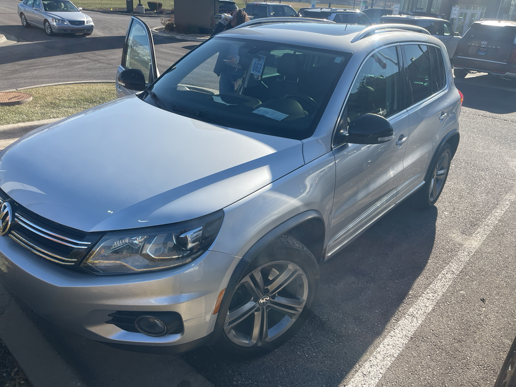2017 Volkswagen Tiguan Sport
