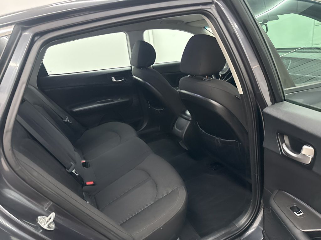 2017 Kia Optima 1.6T LX photo 17