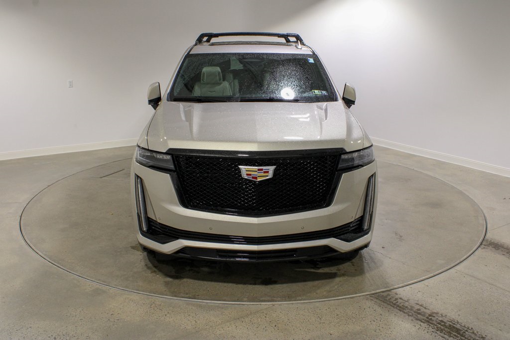 2021 Cadillac Escalade Sport photo 2