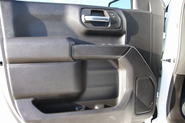 2024 Chevrolet Silverado 1500 photo 13