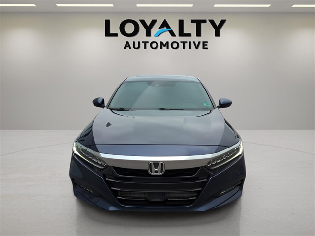 2018 Honda Accord Touring photo 4