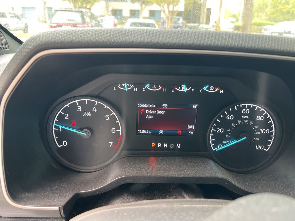 2021 Ford F-150 XL's photo