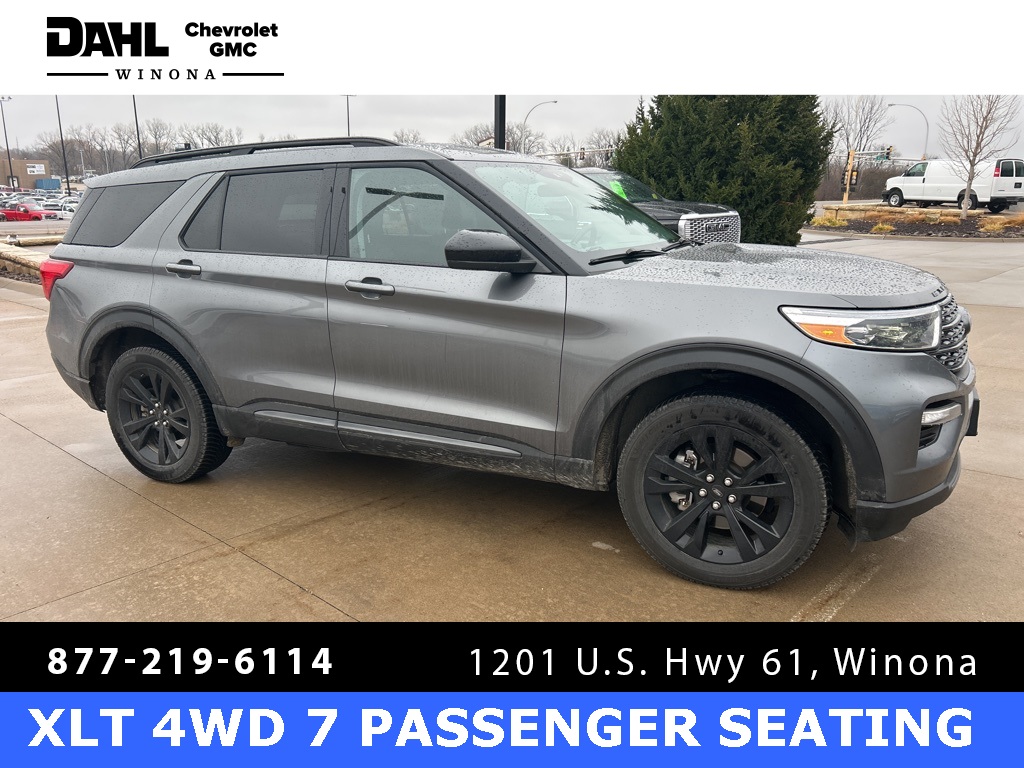 2023 Ford Explorer XLT's photo