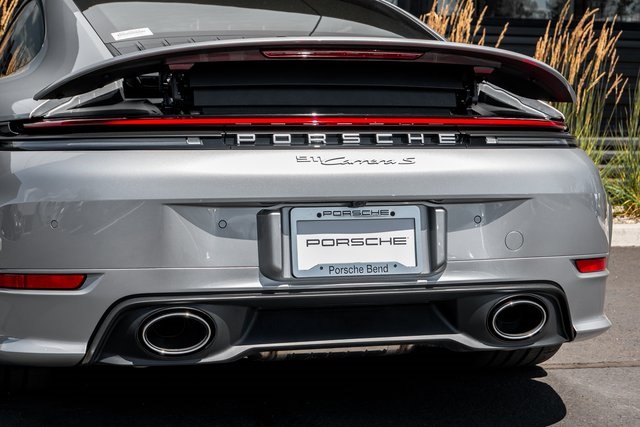 2025 Porsche 911 S photo 10