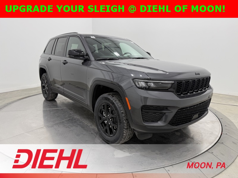 2025 Jeep Grand Cherokee Altitude's photo