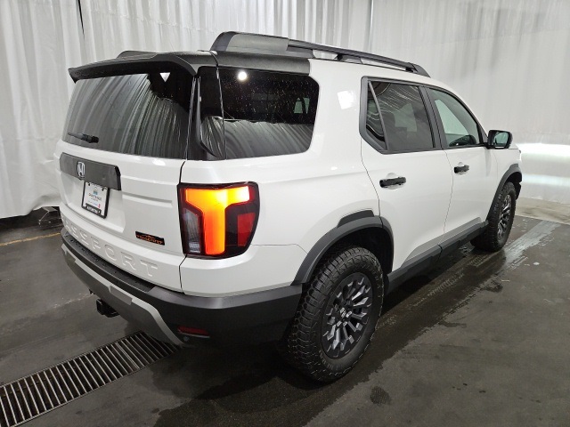2026 Honda Passport TrailSport photo 2